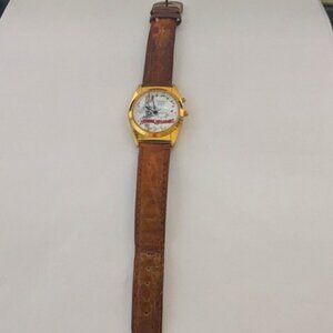 Vintage ARMITRON Musical Quartz Bugs Bunny Gold Tone Leather Band Wrist Watch